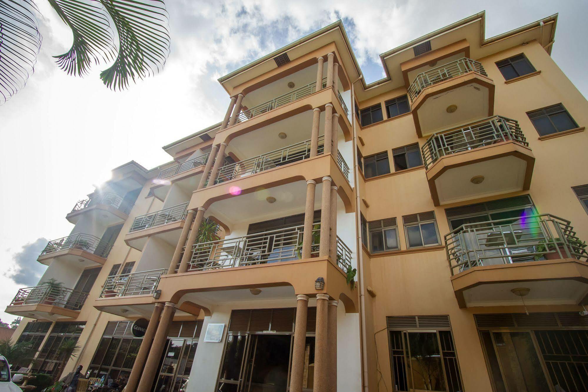Tristar Hotel Kampala Exterior photo